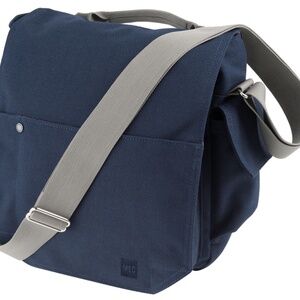 MEC MESSENGER CANVAS BAG **BRAND NEW WITHOUT TAGS**